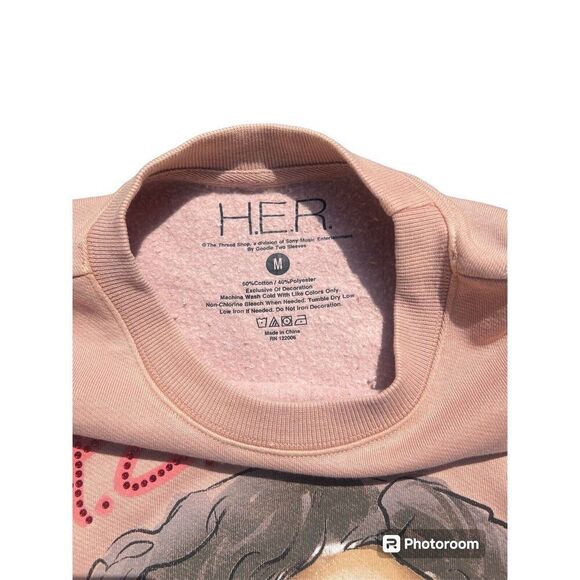 HER Graphic Pullover Stylish Sweatshirt - Trendy Peach Crewneck - Unisex Casual - Picture 6 of 8
